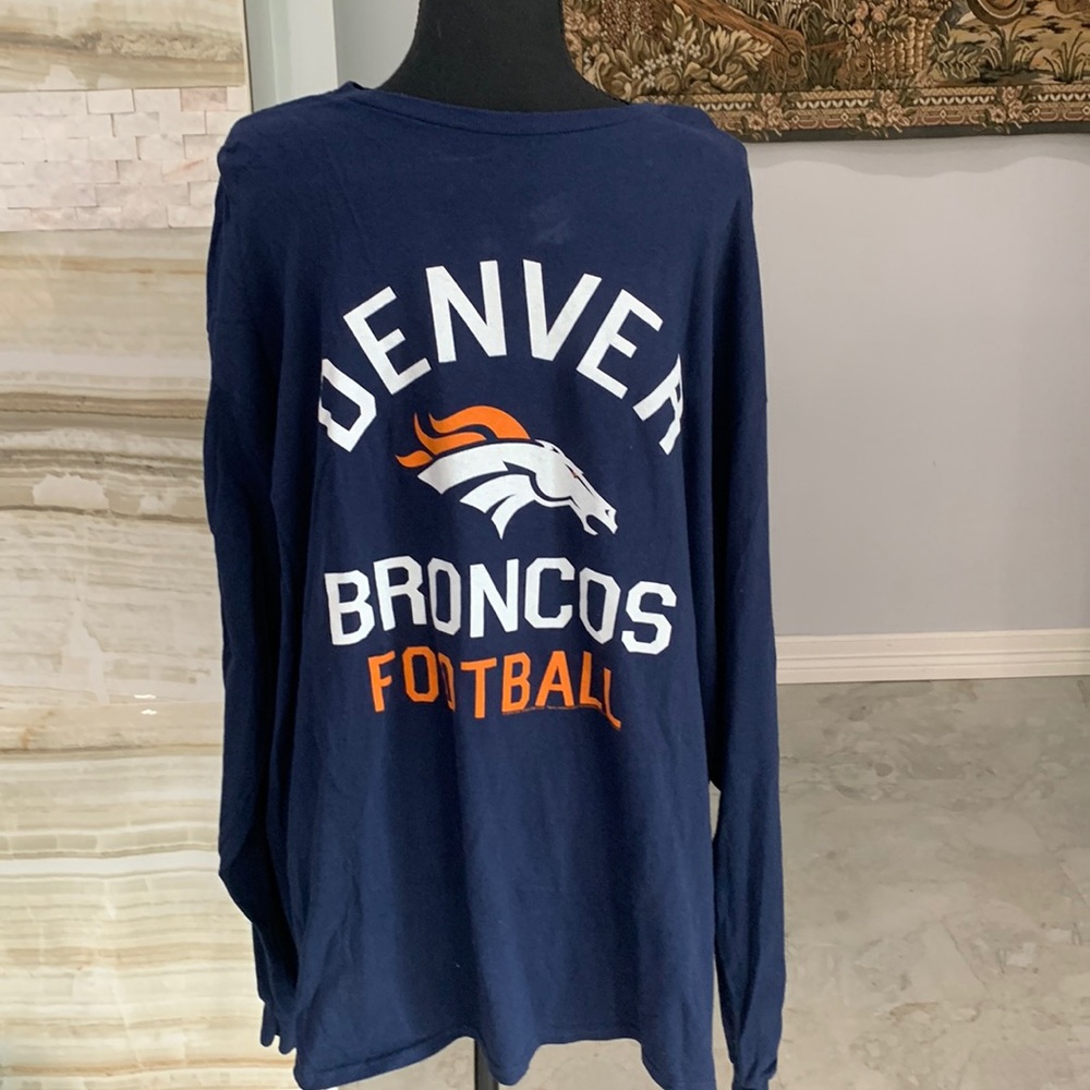 Team Apparel Denver Broncos Long Sleeve Tee. Size XXL‎ (364)